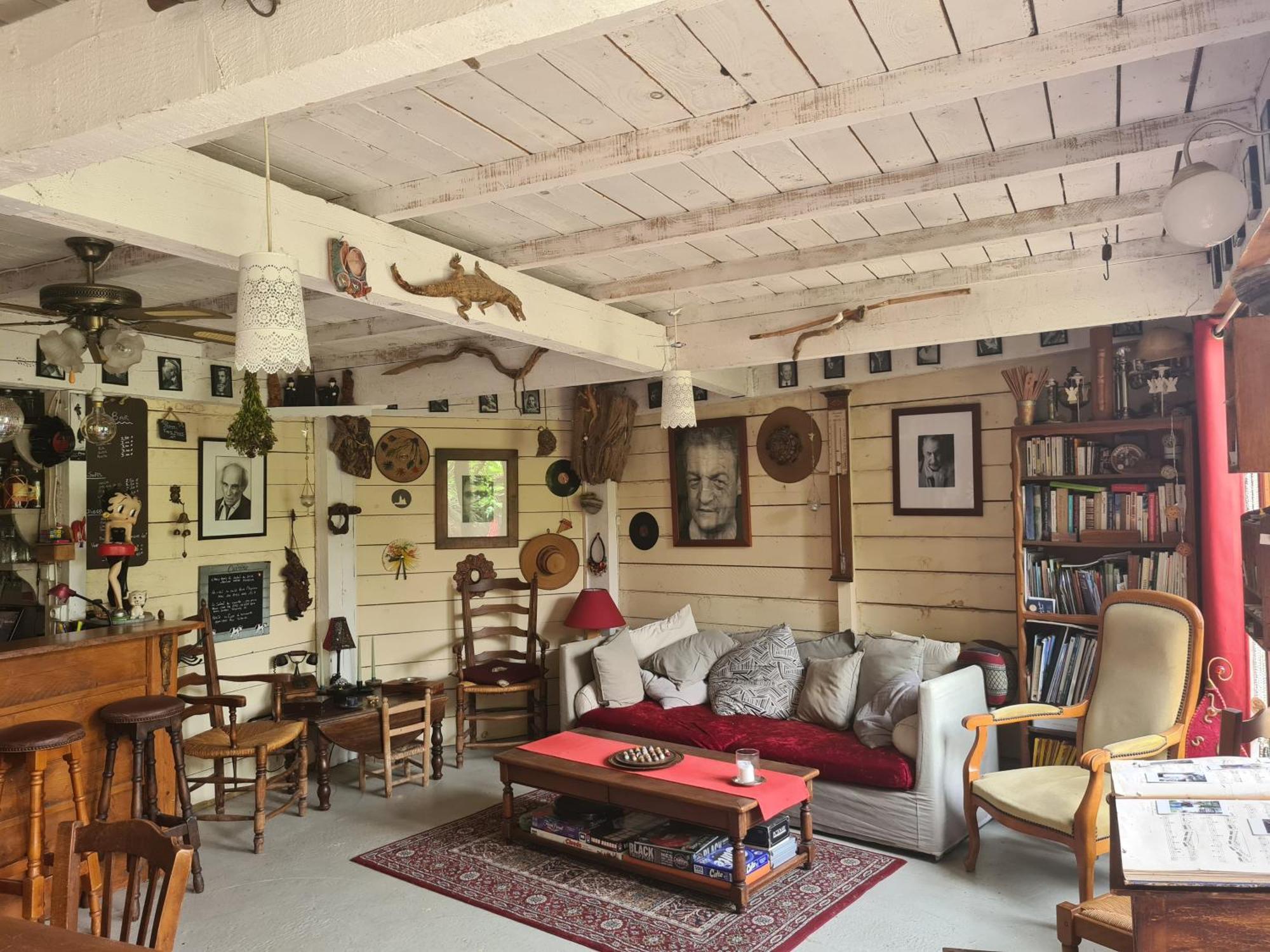 Hotel Le Mazet Des Beaujots Monteux Esterno foto