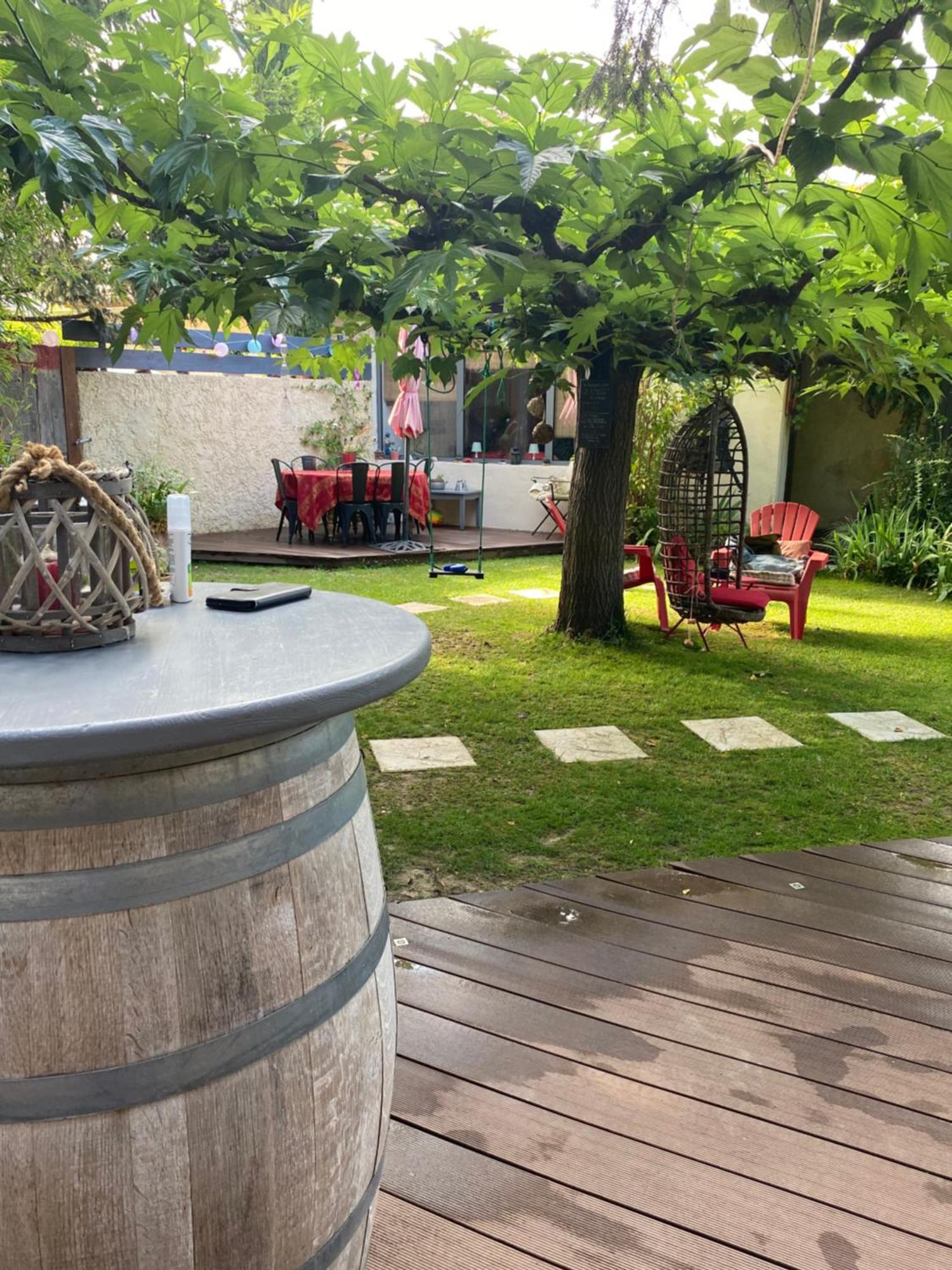 Hotel Le Mazet Des Beaujots Monteux Esterno foto