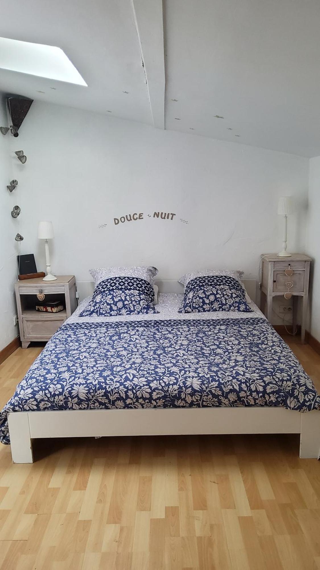 Hotel Le Mazet Des Beaujots Monteux Esterno foto